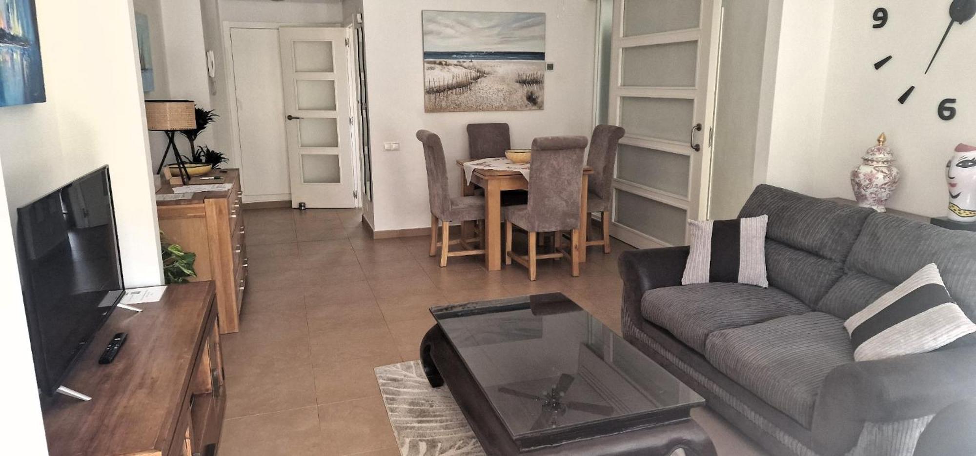 Immaculate 2-Bed Apartment In Пего Экстерьер фото