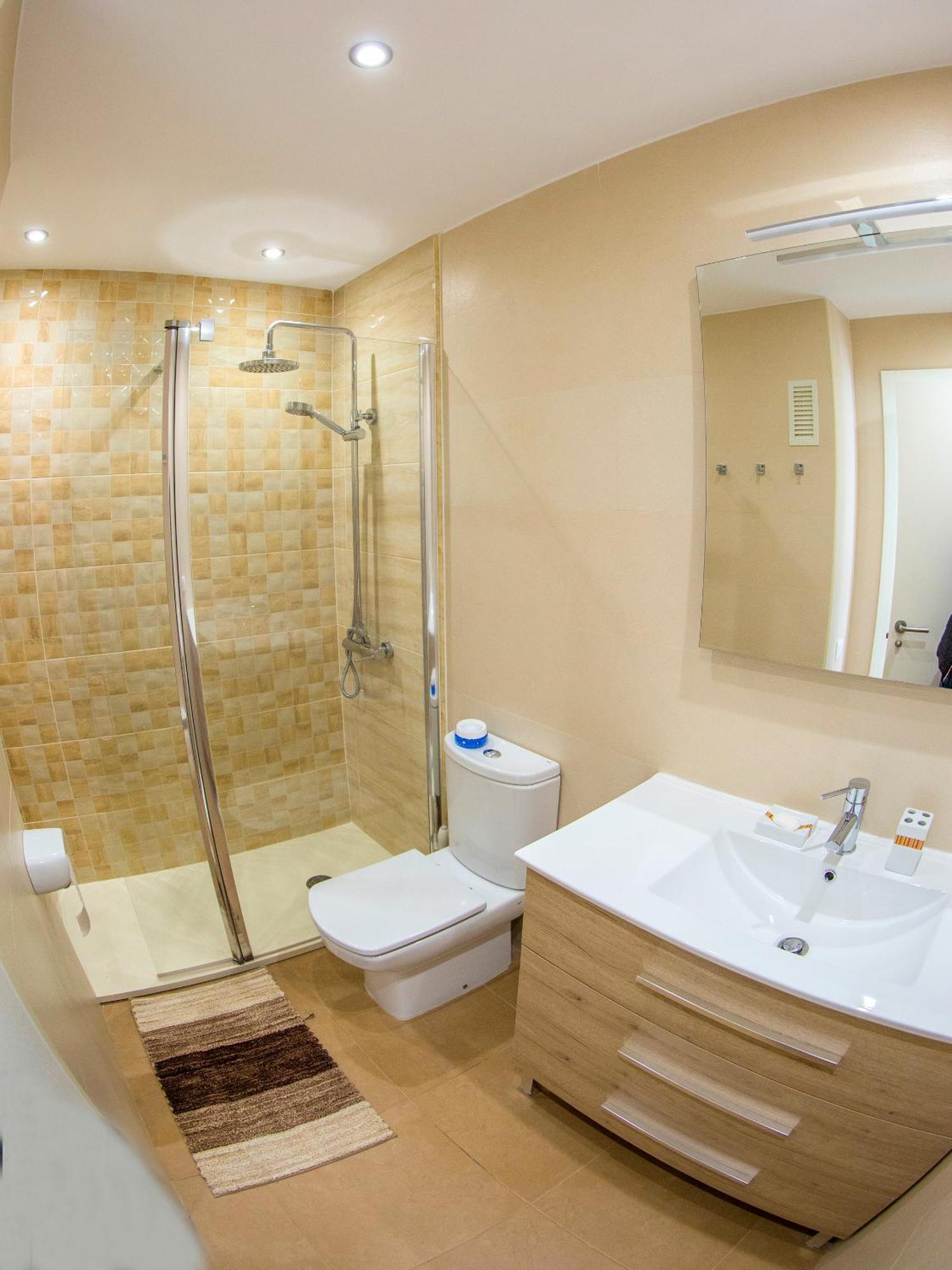 Immaculate 2-Bed Apartment In Пего Экстерьер фото